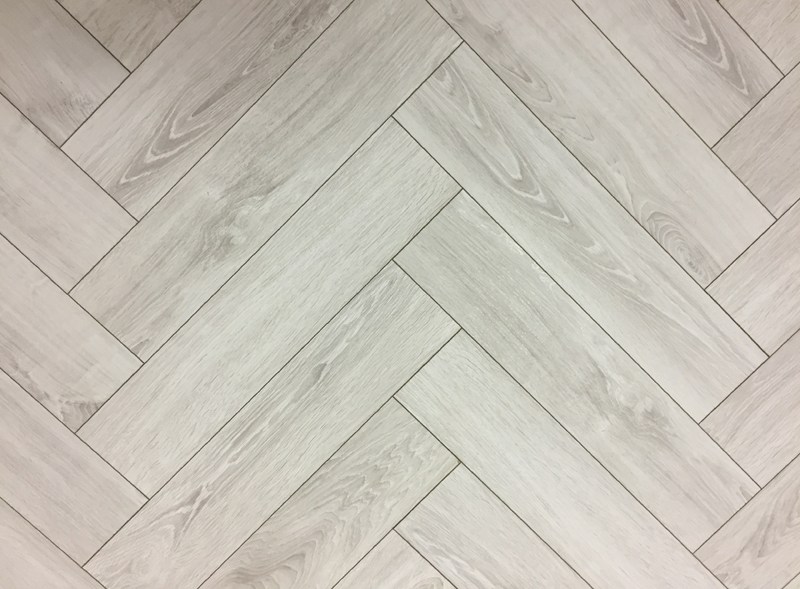 Ламинат Alsafloor Baton Rompu Дуб Полярный 627 5G венгерская елка 640×143×12